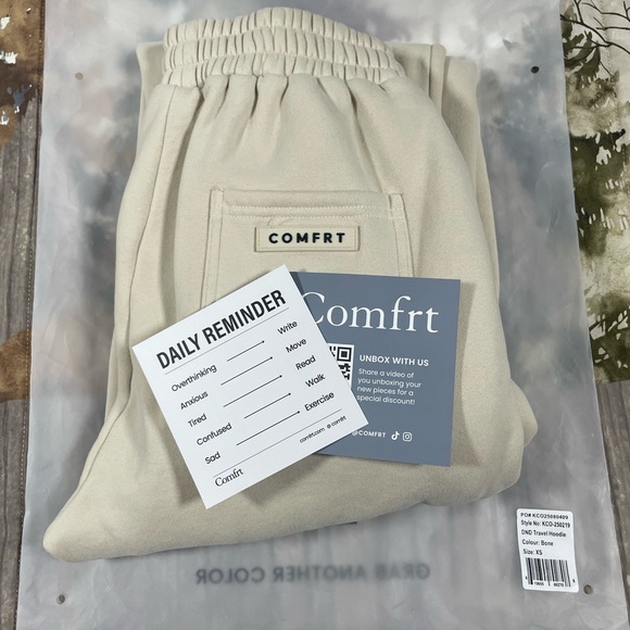 Comfrt Airplane Mode Travel Sweatpants - Bone - Picture 1 of 3